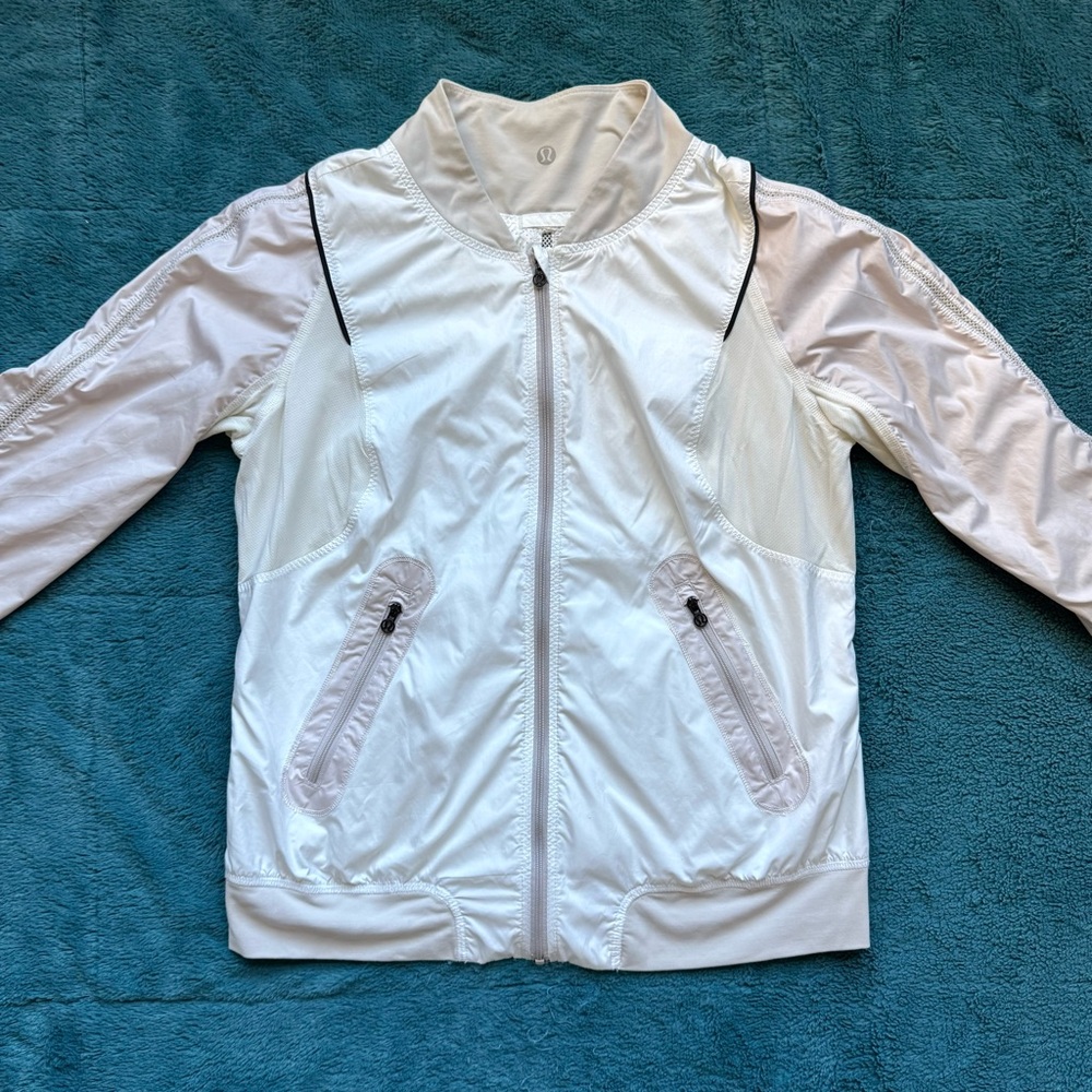 Lululemon Run Two To Make It True Reversible Full Zip Jacket 6 White Beige